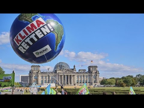 Berlino, il grido dei Fridays for future per il clima