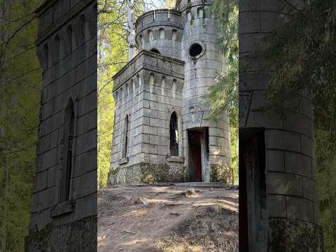 Часовня-усыпальница в усадьбе Заветное