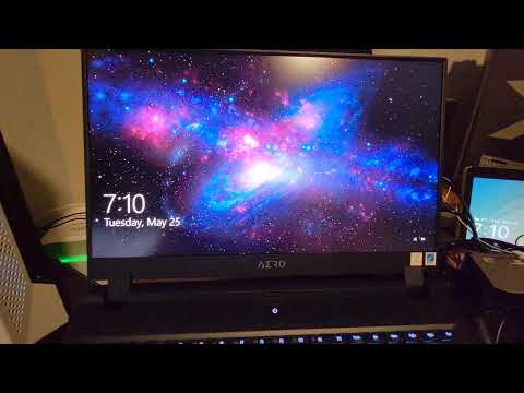 video Gigabyte Aero 17 HDR (Intel 11th Gen)