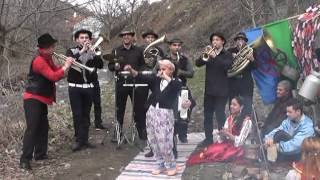 Erhan Veliov & Roma Brass Band - Erhan Veliov - ROMA BRASS BAND - Gipsy Oriental