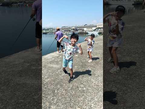 パパのお友達を背に横揺れ🌻