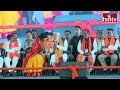 మోడీతో మాధవీలత ముచ్చట | BJP MP Candidate Madhavi Latha Talking TO Modi | hmtv  - 02:05 min - News - Video