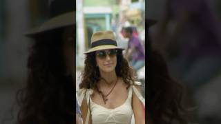 Зара — «Счастье над землёй» Стихи: Михаил Гуцериев Музыка: Виктор Дробыш, Тимофей Леонтьев