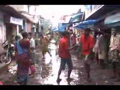 Walking through the Nehru Nagar slums of Mumbai