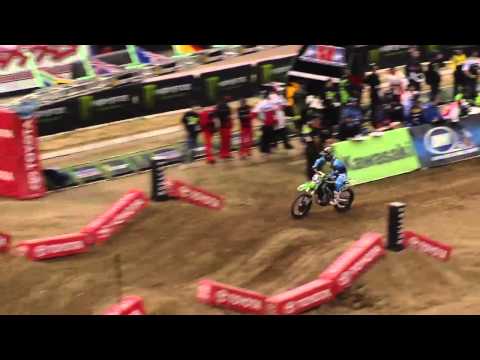 Supercross LIVE! 2013 - 2 Minutes on the Track - 450 First Practice in Minneapolis 