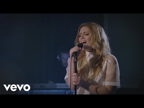 Ella Henderson - Empire (RAK Studio Sessions) (Vevo LIFT)