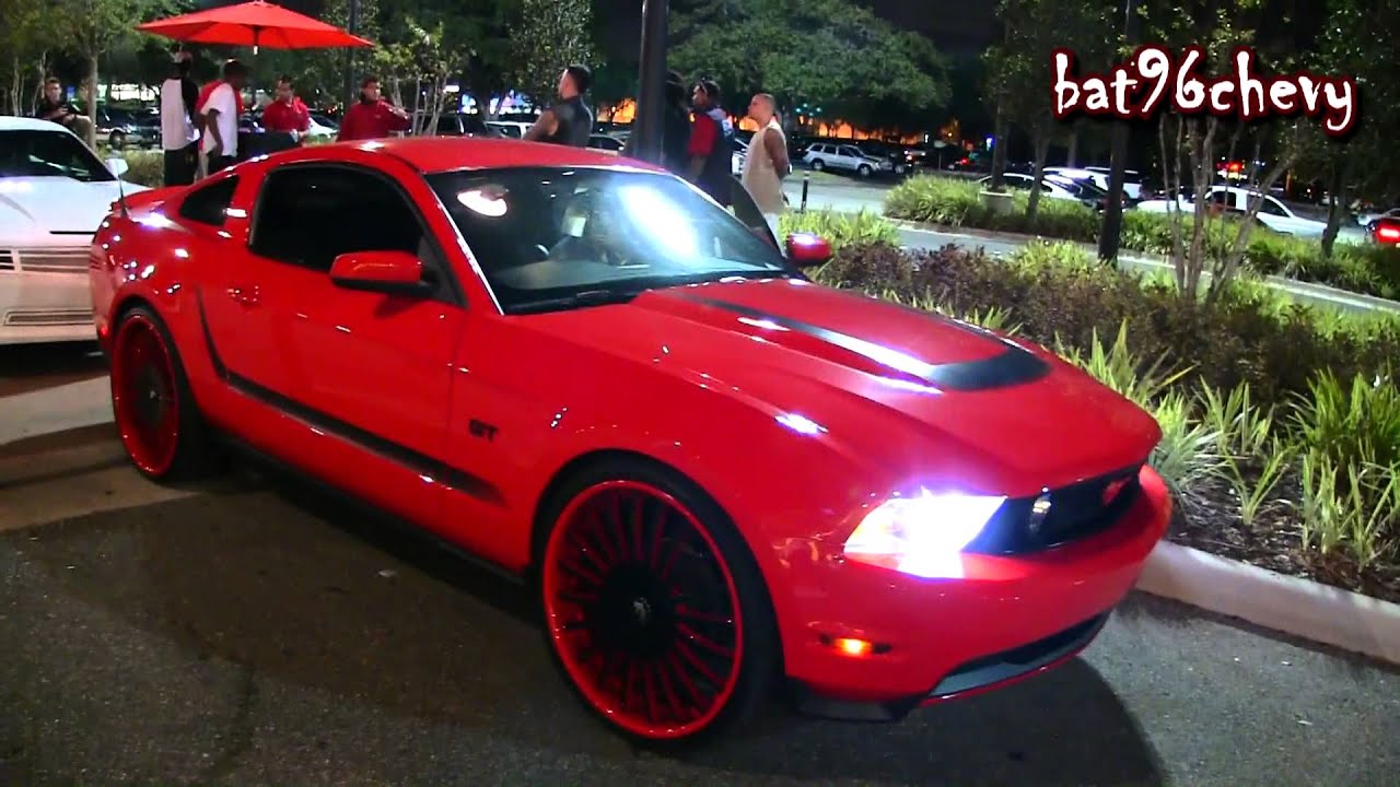 Black and pink ford mustang #10