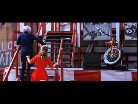 Roustabout'