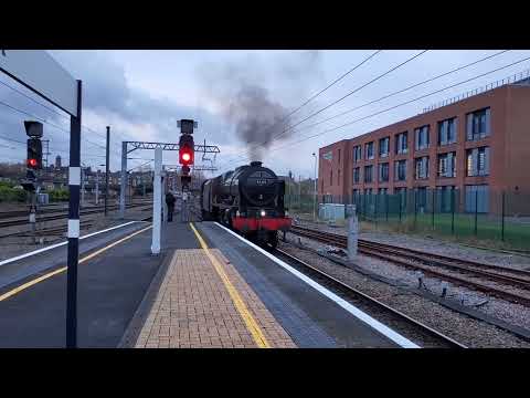 Trains at York (18/11/2023 - Part 3)