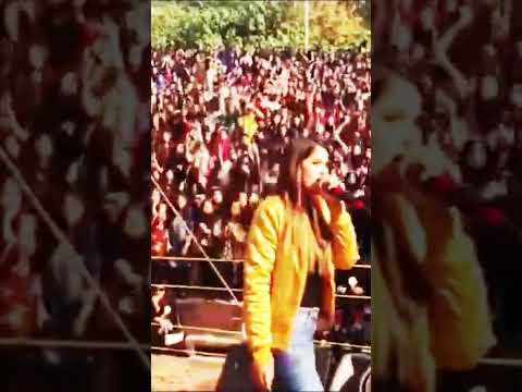 Aima baig sings befikiryaan in concert | beautiful Aima baig live concert