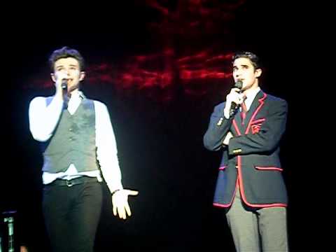 Klaine skit - Glee Cast at the O2 Dublin July 3rd