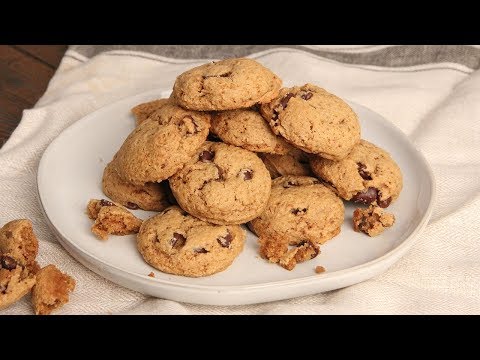 Paleo Chocolate Chip Cookies | Episode 1223