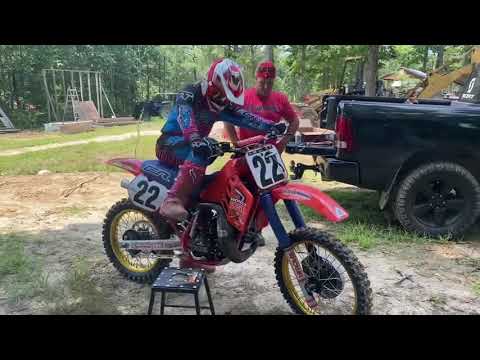 1st ride on the ‘86 CR250R Loretta’s bike.