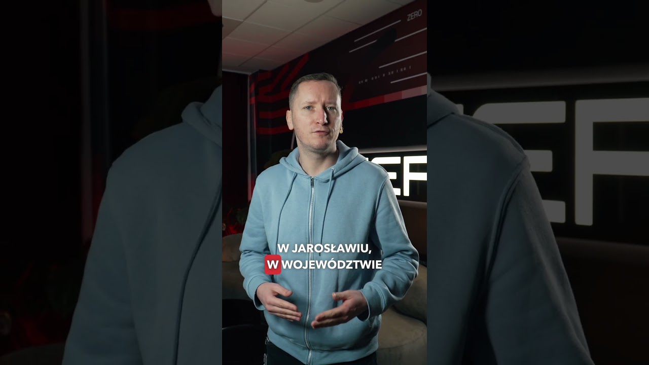 NIEBEZPIECZNY ATAK W JAROSŁAWCU. POLICJA ZATRZYMAŁA MŁODYCH CHŁOPAKÓW