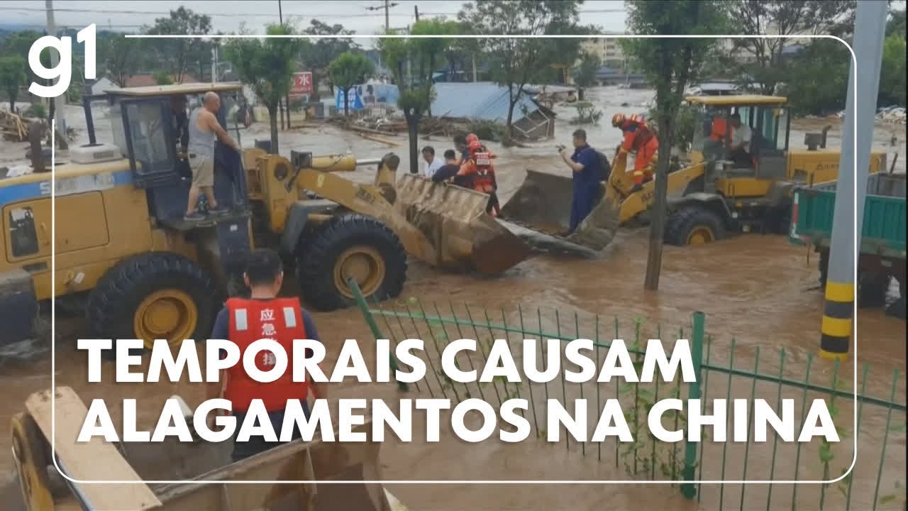 China milhares de pessoas tiveram que deixar as casas por causa de risco de inundações