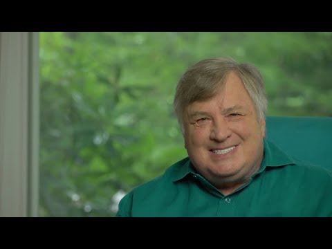 Trump's Attack On Radicals: Smart Move! Dick Morris TV: Lunch ALERT!