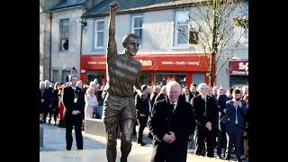 Celtic FC – Bobby Lennox statue