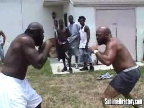 Kimbo Slice vs Big Bird - Street Fight (HQ) - YouTube
