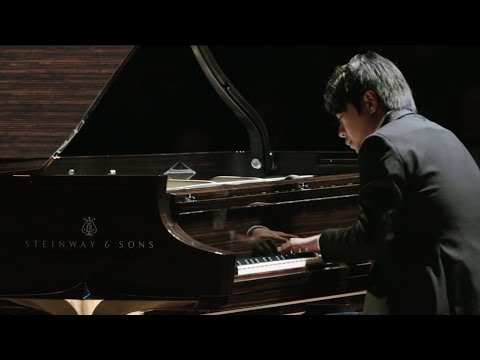 Lang Lang performs Franz Liszt’s quintessential Liebestraum No. 3 on the Steinway & Sons Spirio | r