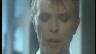 David Bowie - Loving The Alien thumbnail