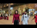 What Happened When Kriti-Shahid Met An Excited Fan?  - 01:57 min - News - Video