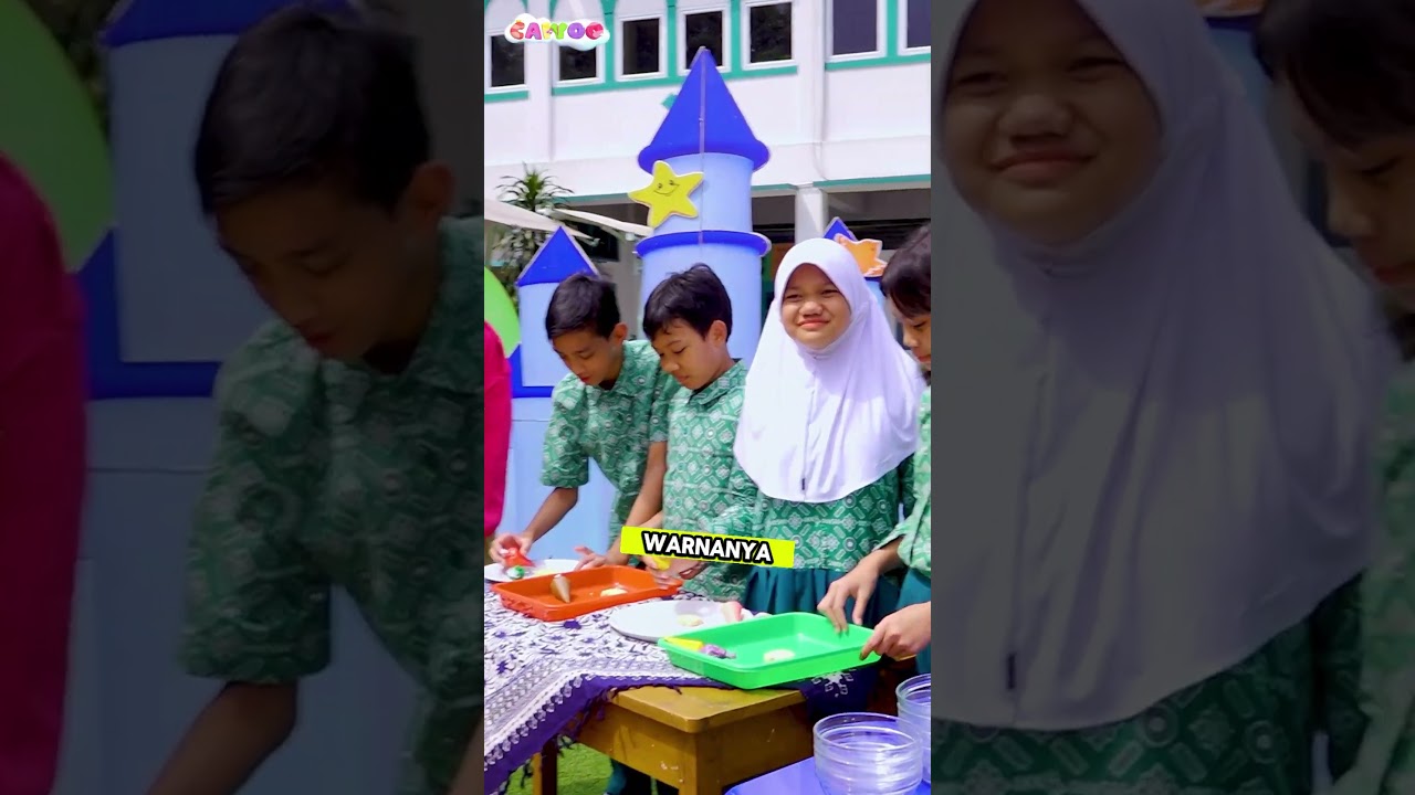 ADA T-REX CUPCAKES DI SEKOLAH #shorts #caiyoo