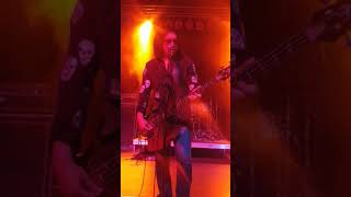 KISS GENE SIMMONS WISCONSIN 8-12-17 COLD GIN