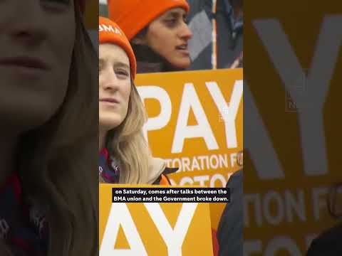 Junior doctors in England start three-day strike