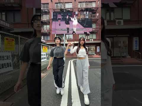 賛否両論があったランウェイを真似してみた。