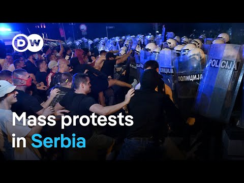 Police clash with anti-government protesters demanding new elections | DW News