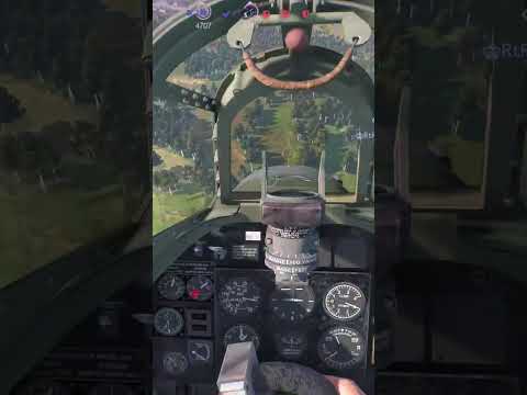 the Spitfire LF Mk IX is unshakable #xbox #aviation #aircraft