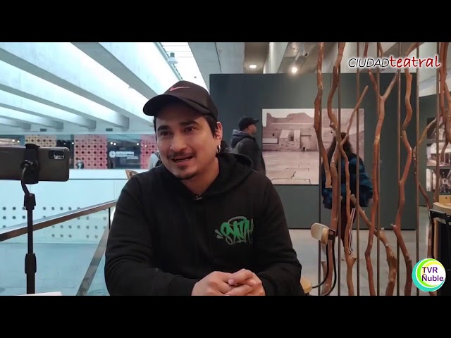 Ciudad Teatral - Christian "Grunge" González - REPETICIÓN

Conversamos con Christian "Grunge" González - Director y Dramaturgo

Conduce: Guillermo Pallacan
.
.
.
.
.
.
.
.
.
.
#tvrnuble #satch #teatro #buenosaires #buenosairesargentina #buenosairescity 
#buenosairescityires #carlospallacan  #teatrooffbuenosaires #teatrooffoffbuenosaires 
#teatroindependienteargentino #teatroindependientedebuenosaires #tearosanmartinbuenosaires #buenosaires #teatro #tvrnuble