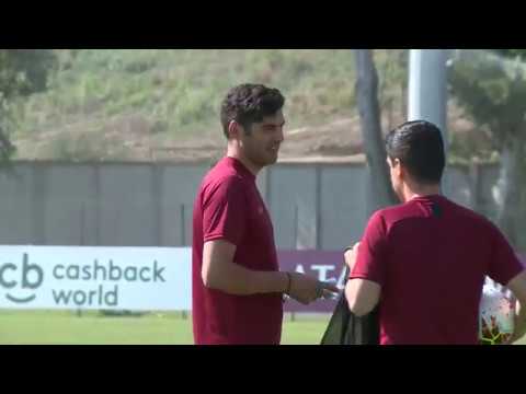 VIDEO - Pressing e possesso palla: Fonseca guida la Roma nell'allenamento