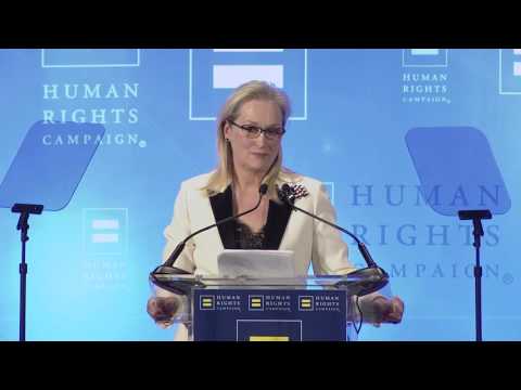 Ken Burns Presents Meryl Streep with HRC's National Ally for Equality Award
