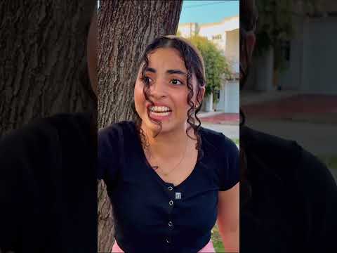 Levantó una piedra para golpearlo… pero algo del cielo la detuvo en el último segundo. 😮 parte 1