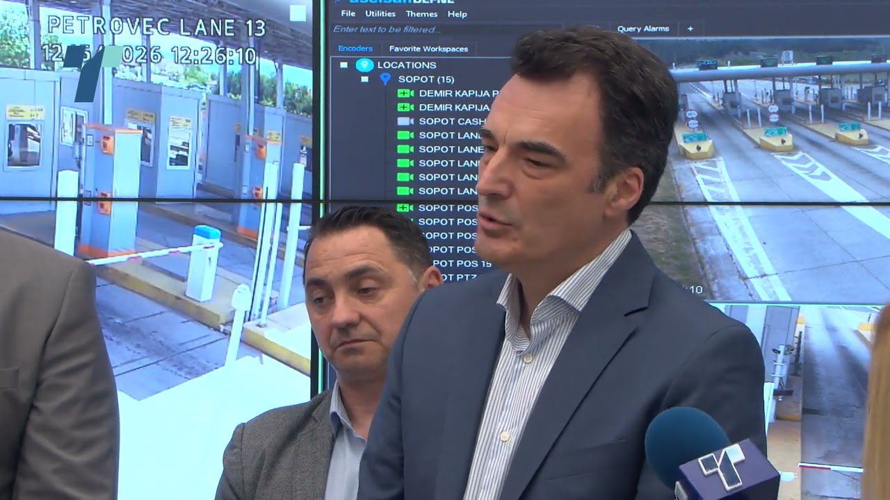 Коце Трајановски, директор на ЈПДП и Методија Мирчев, извршен директор на А1 Македонија