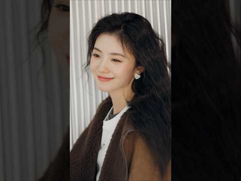 【#刘浩存】get「城市游牧」混搭术~ #liuhaocun #dzzit