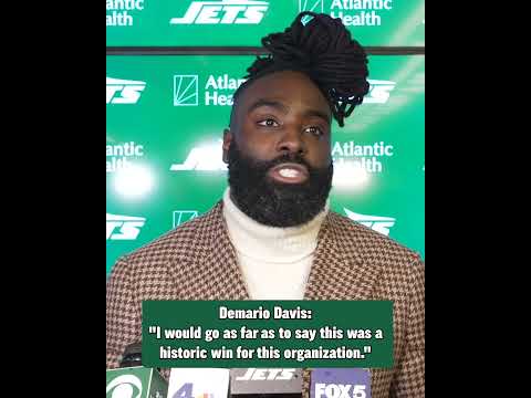 Demario <strong>Davis</strong> gives an impassioned speech after the Jets' win over the Browns