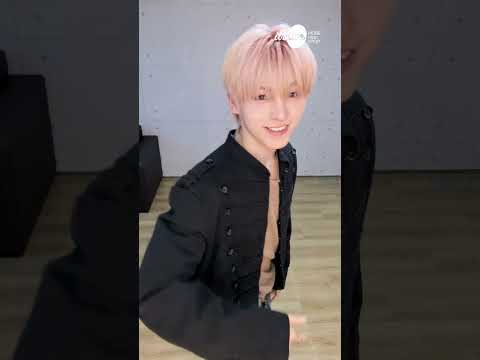 [it’s CAM] <strong>ALL</strong>(H)OURS 왔다 감! | it's <strong>Live</strong> #올아워즈 #잇츠라이브