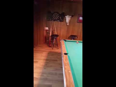 宿泊施設による動画