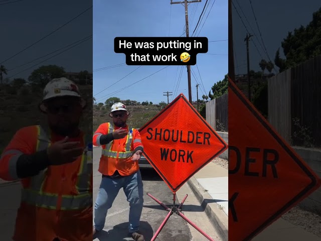 The shoulders definitely work 🫡 (via deemani45/TT)