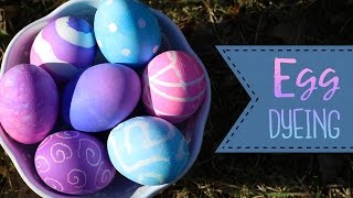 Easter is almost here, and one of my favorite Easter activities is dyeing Easter eggs. I tried a bun
