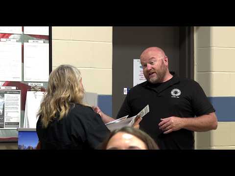 Council Bluffs veterans job fair connects service members with civilian employers
