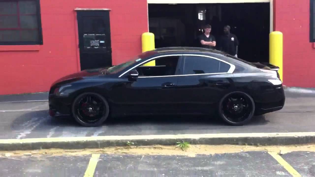 2004 Nissan maxima pimped out