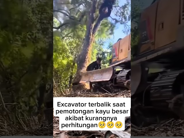 Excavator terbalik akibat kurangnya perhitungan.