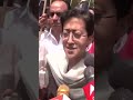 Arvind Kejriwal Arrest News | AAP Minister Atishi Reaches Tihar Jail Carrying Insulin For Kejriwal  - 01:40 min - News - Video