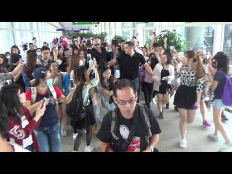 東方神起TVXQ(동방신기) - 沈昌珉Max Changmin(심창민) Arrived Hong Kong Airport 20151022