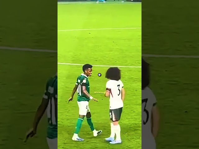 Estevão humilhou Cucurella 🔥🤯
