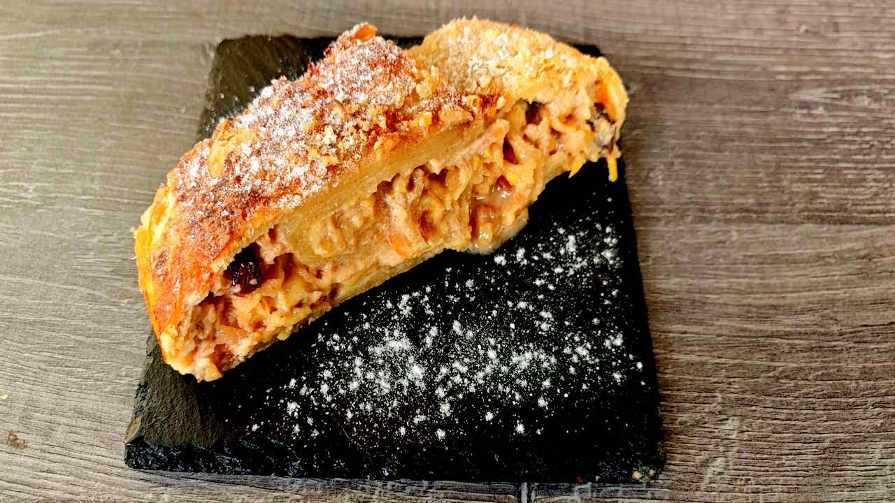 Nejlepší vídeňský štrúdl? Tenhle zbourá i slavnou kavárnu Sacher! | @zadnyspeky