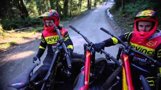 Bikers Rio Pardo | Vídeos | Enduro e descida: Devinci Global Corrida